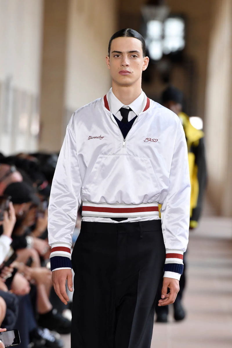 Givenchy Pull Over Bomber_White