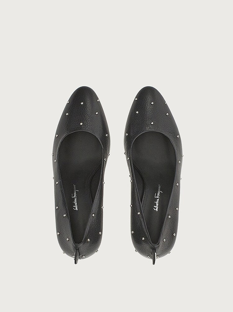 Ferragamo Plain Pump
