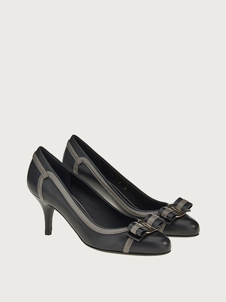 Ferragamo Ornament Pump