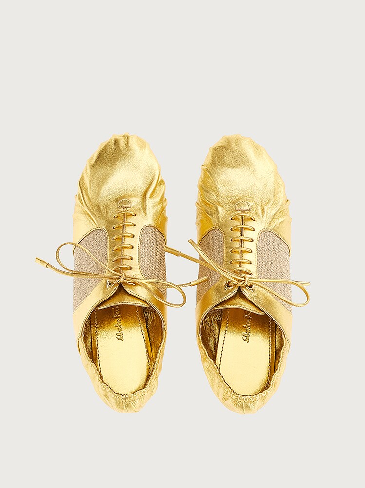 Ferragamo Lace Up