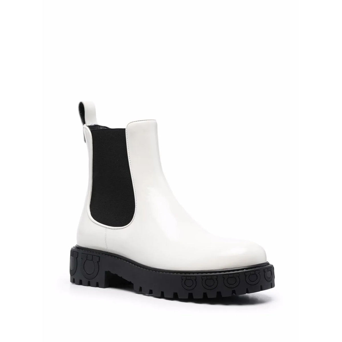 Ferragamo 40Mm Leather Chelsea Boots